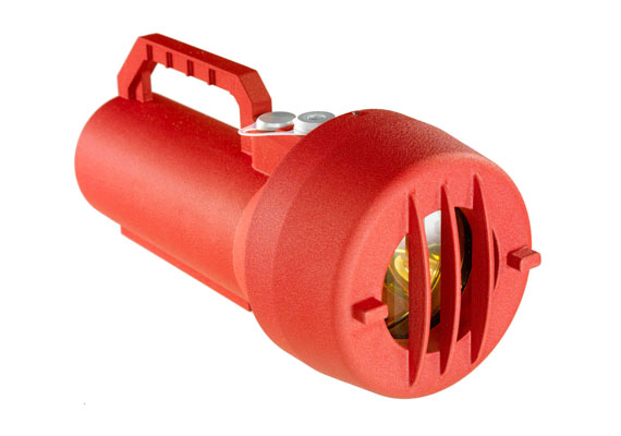 The TL105 is a battery operated test lamp designed specifically to test General Monitors Flame Detectors. The TL105 is an explosion-proof test lamp that can be used with the FL4000H MSIR flame detector as well as any of the FL3100 Series Flame Detectors. The TL105 operates up to 35 feet from the flame detector.